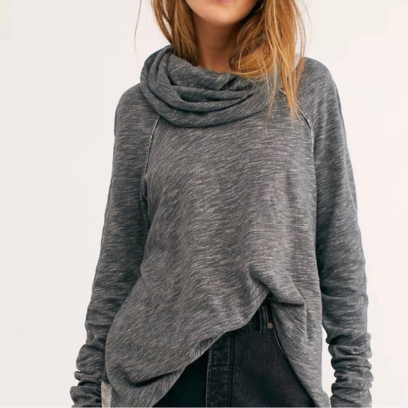 Free People Beach Cocoon Cowl Pullover - Picture 2 of 11